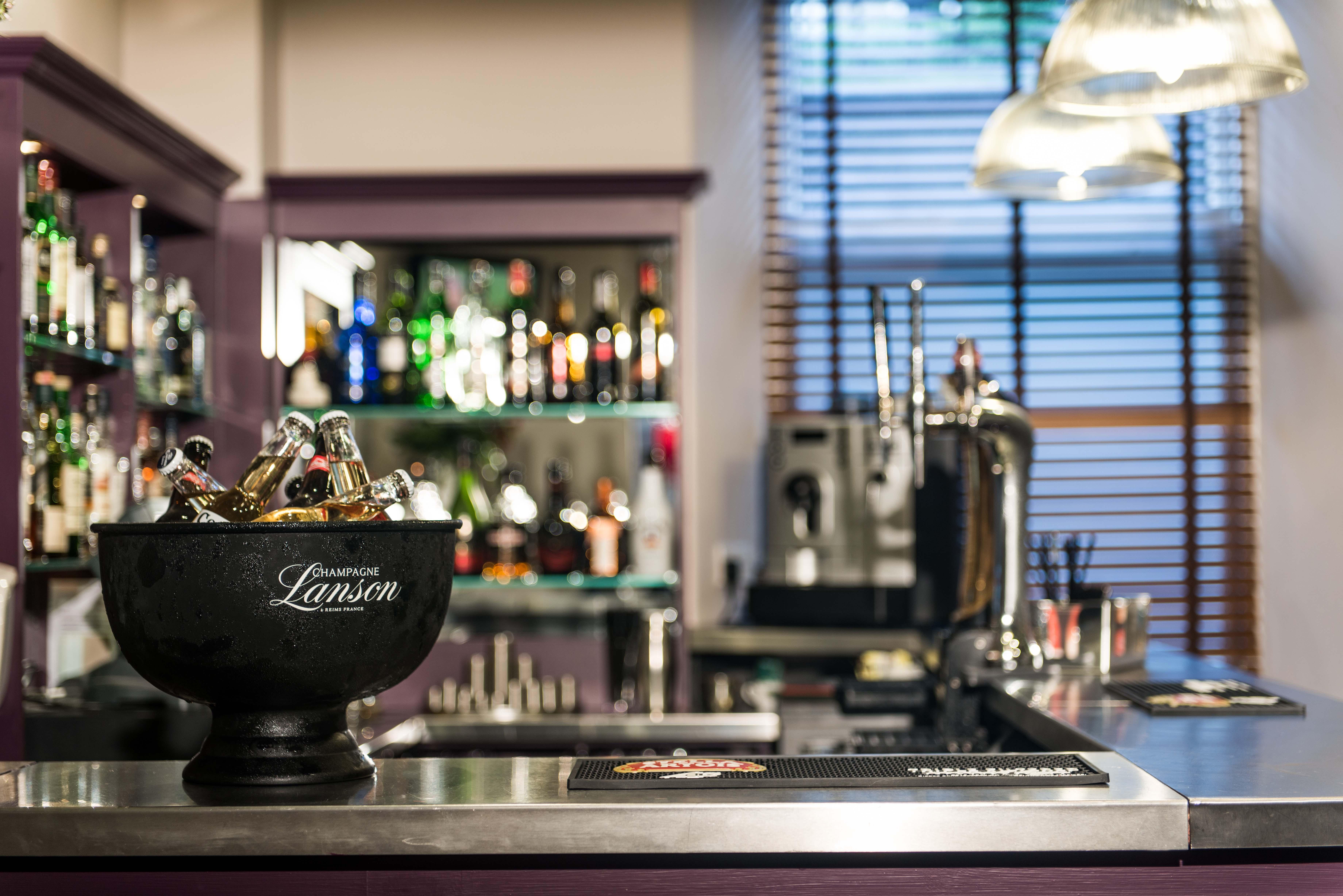Leonardo Edinburgh City — Fotos 1